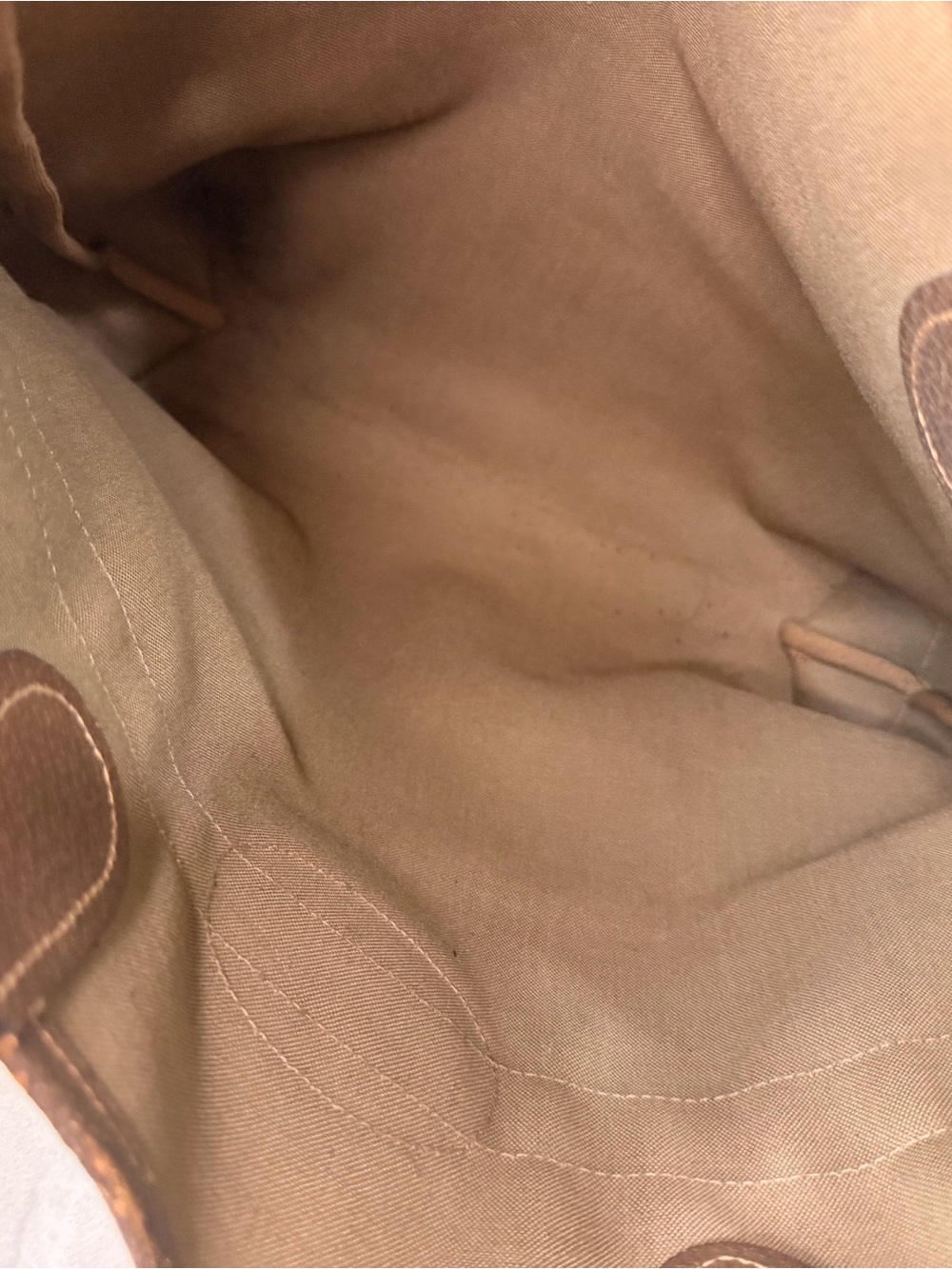 Gucci Brown GG Supreme Canvas Tote with Green-Red Stripe and Gold Hardware - Picture 15 of 16